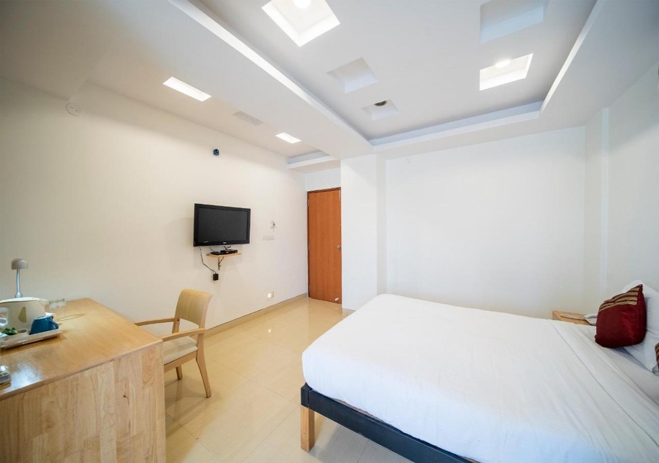 Capital O 46966 Apollo 27 Hotell Bangalore Eksteriør bilde